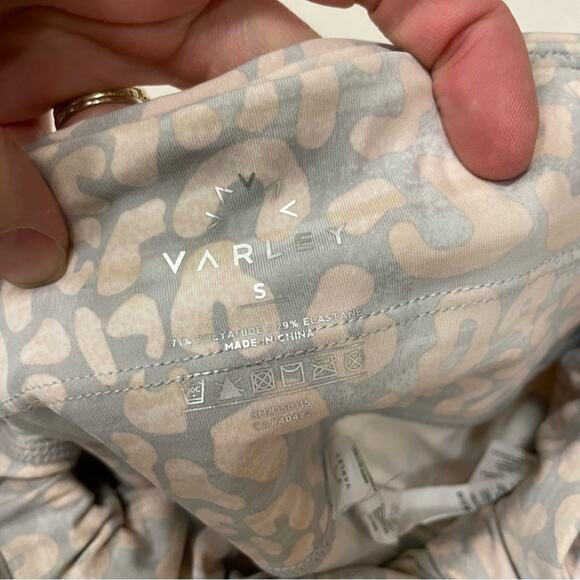 Varley Leggings in Neutral Leopard Size S - Picture 3 of 5